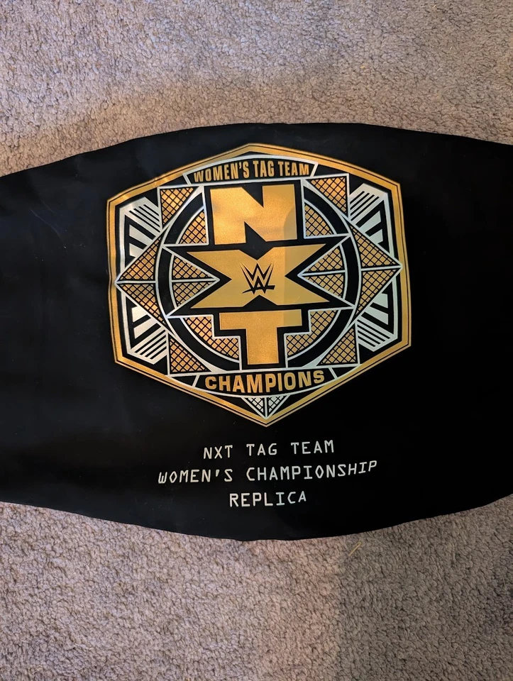 Auténtico bolso cinturón réplica campeonato WWE Nxt para mujer TAG TEAM (solo bolsa) Foto 2 de 4