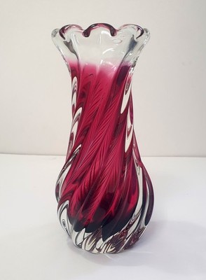 Chribska Czech Art Glas Cranberry rosa gedrehte Wirbel Vase Josef Hospodka 22 cm