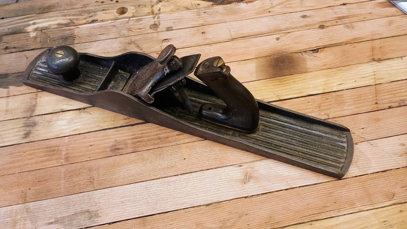 Vintage 18" Chaplin Tower & Lyon Bench Plane, "No 8", Corrugated Sole, Works!