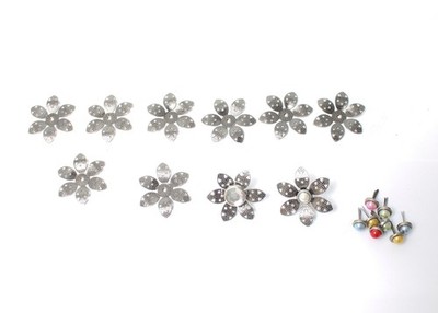 10x Brads Vintage Deko Metall Blumen + 10 Rundkopfklammern Scrapbooking Basteln
