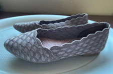 SKECHERS CLEO BALLERINA FLAT SHOE IN HONEYCOMB WOMENS SIZE 6 NEW