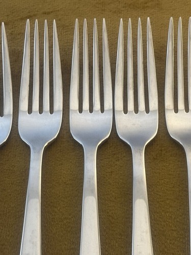 (5) Oneida Stainless Cozumel Teaspoons 18/10 DINNER FORKS - Picture 10 of 14