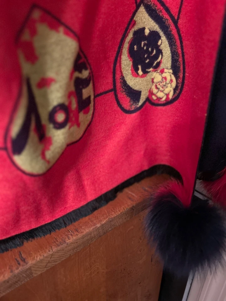 Dama Pájaro Piel de Zorro Pom-Pom Ribete Reversible Envolvente Chal Bufanda Rojo Azul Marino Cachemira Nuevo con Etiquetas Foto 4 de 4