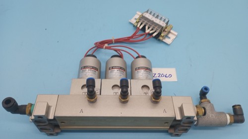 (3) SMC V0315 MAGNETVENTIL + 3 Port SMC Verteiler + Elektroblock + T - Bild 2 von 3