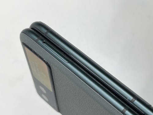 Motorola Razr 40 5G Sage Green 256GB Unlocked Average Condition Grade C 691 - 第 21/24 張圖片