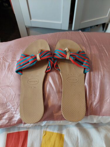 Preciosa y cómoda porcelana rosa Havaianas you ST Tropez Reino Unido 6-7 euros 39-40 nueva. - Imagen 2 de 6