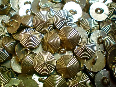 15mm 24L Yellow Gold Beaten Metal Industrial Costume Rustic Shank Buttons XM42 X