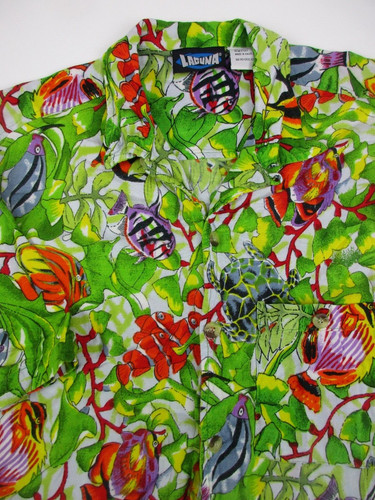 Mens Laguna rayon fish turtle hawaiian shirt vintage fits Medium - Image 1
