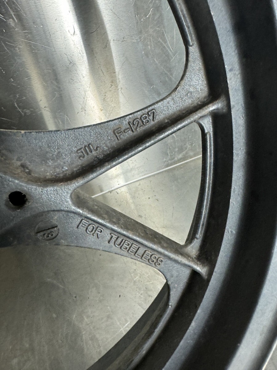 R-17 なーな Kawasaki ZX2R ZX2 Ninja Front Mag Rim Wheel 17” 17 Asahitec