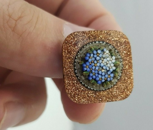 A Fine Antique Victorian Italian Micro Mosaic flowers blue & gold Brooch vtg - Picture 6 of 7