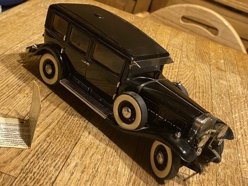 Franklin Mint Precision Models 1930 V-16 452 Cadillac Imperial Sedan Black SFr - Picture 23 of 24