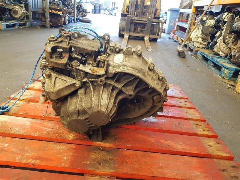 2002-2014 MK1 VOLVO XC90 GEARBOX 2.4 DIESEL D5244T4 6 SPEED MANUAL 566R7002CF  - Image 4 of 4