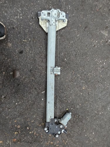 HONDA CRV Window Regulator N/S 2008 - 2015 5 Door Front LH 72250SWYE01 2008 - Picture 3 of 3