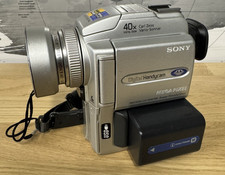 Sony Handycam DCR‑PC110E MiniDV Camcorder - Carl Zeiss Lens – 10x Optical Zoom –