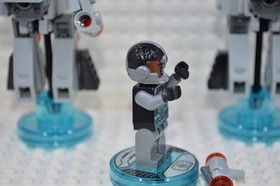 LEGO Minifigure Dimensions 71210  Cyborg & Cyber Guards ch0155