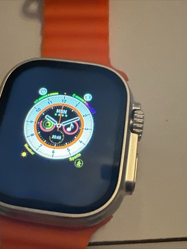 Apple Watch Ultra + AirPods pas réels - Photo 7 sur 18
