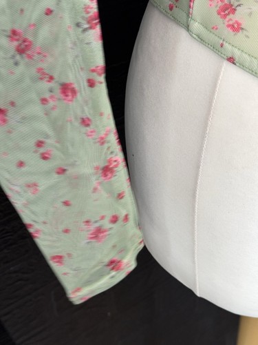 Ladies BNWT Bodysuit Pretty Floral Size 8 - Picture 4 of 4