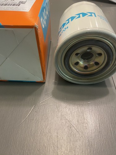 Kubota HH1J0-43172 Replacement Fuel Filter Cartridge for Tractor - Picture 2 of 2