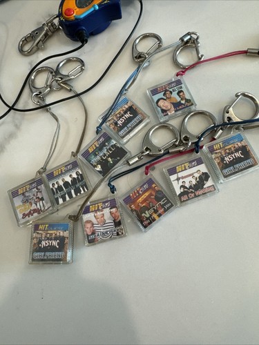 Vintage 2000 Hit Clips Lot Radio Ear 3 Player 10 Music Cartridges - Picture 7 of 9