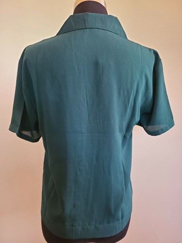 Lulu’s _ Ladies Button up shirt & TOP Emerald Green All Occasion Short Sleeves - Picture 2 of 5