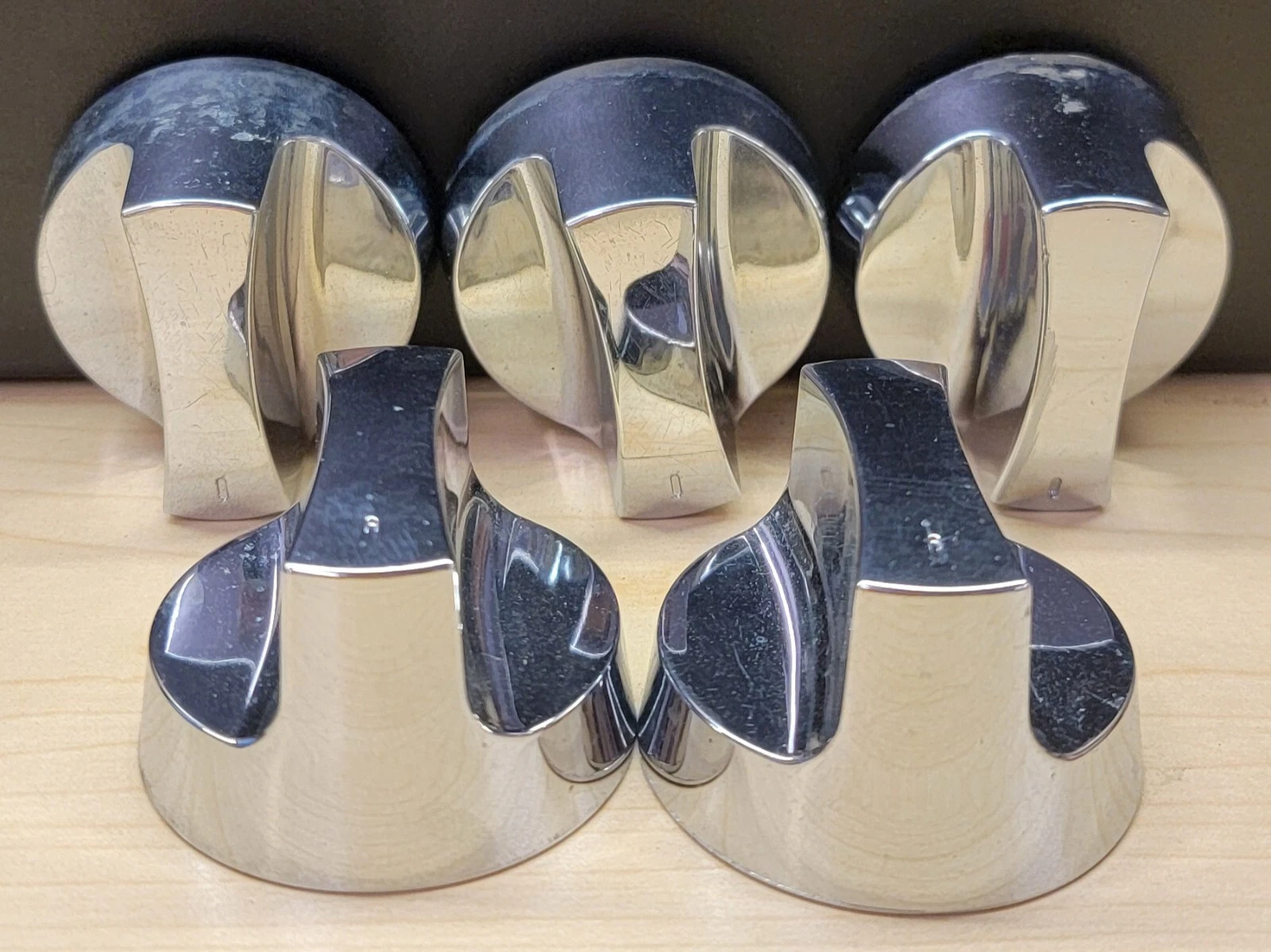 Kenmore 146.16133110 Gas Grill Burner Knob (Lot of 5)
Opens in a new window or tab