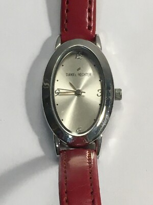 Montre Daniel Hechter Femme - Occasion à Réviser Ou Pour Pièces - Modèle Vintage