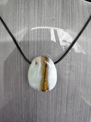 Andenopal  Anhänger 30x25mm.