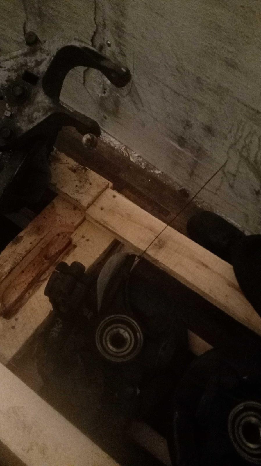 2016 Honda Accord Right Steering Knuckle Grey 258698 Used 132K Miles