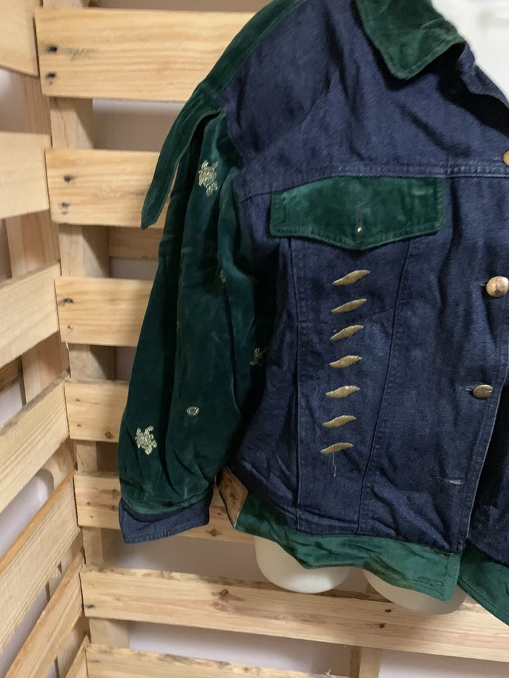 Chaqueta Vaquera Laurel Escada Vintage Italia Bordada Terciopelo Para Mujer Talla 38 KG Foto 4 de 4