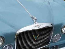 Jaguar XJ Bonnet 2639 Grille A4 Photo Poster