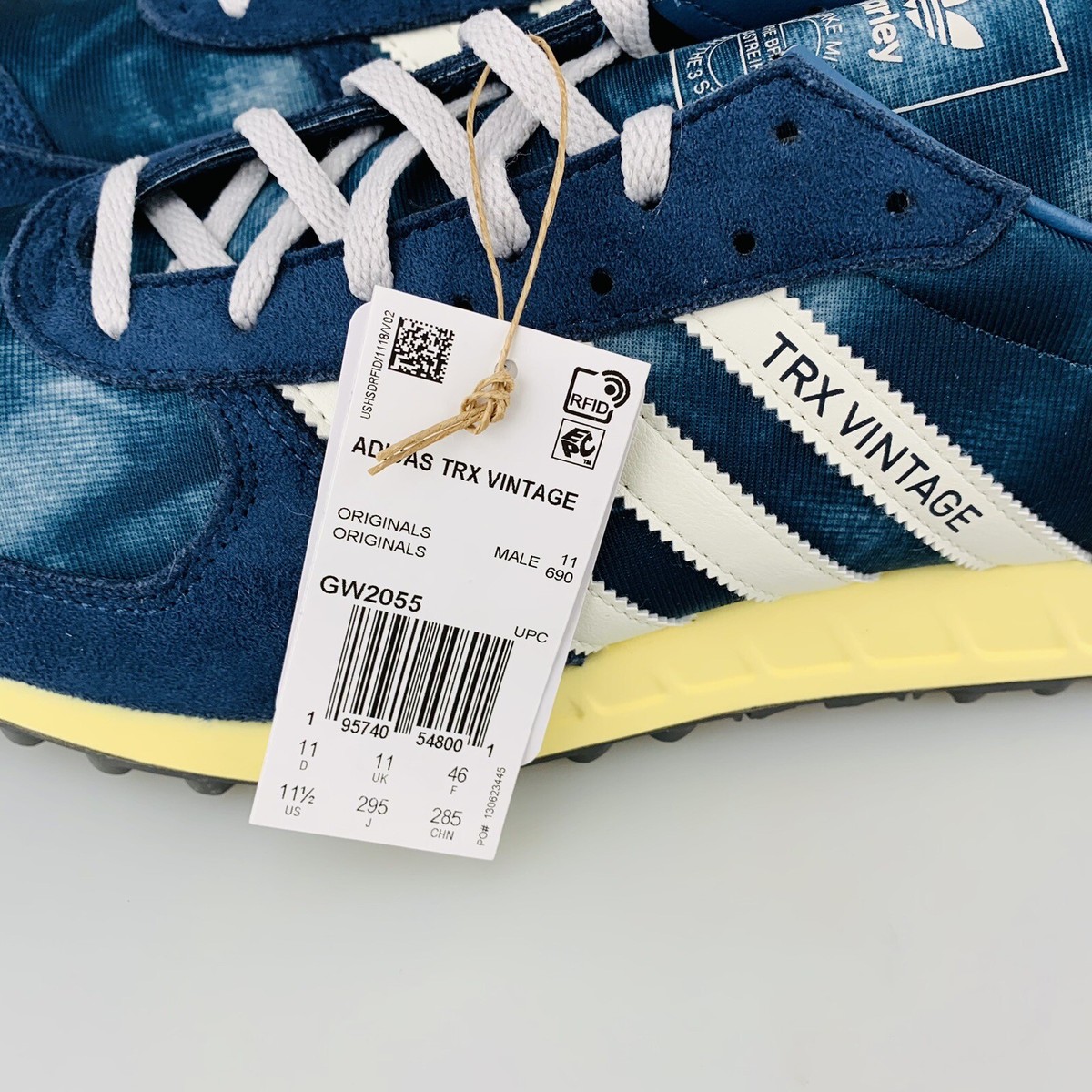 Adidas TRX Vintage Parley Crew Navy Shoes Size 11 US  display picture 1