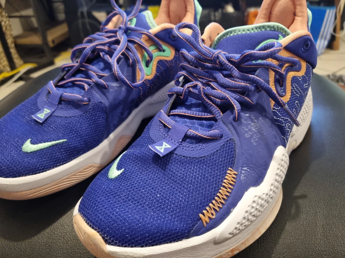 Nike free postage cheap