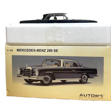 AUTOart Millennium 1/18 Mercedes-Benz 280 SE