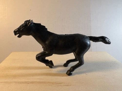 Marx 1950 VTG 60mm ORIGINAL galloping black horse in great shape.