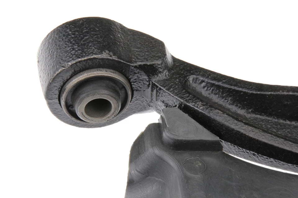 URO Parts 8628496 Control Arm For 93-00 Volvo 850 S70 V70 - Image 3 of 4