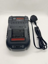 Image of Bosch Battery Charger 14.4V-18V 8A Li-ion GAL1880CV Black Fast Compact