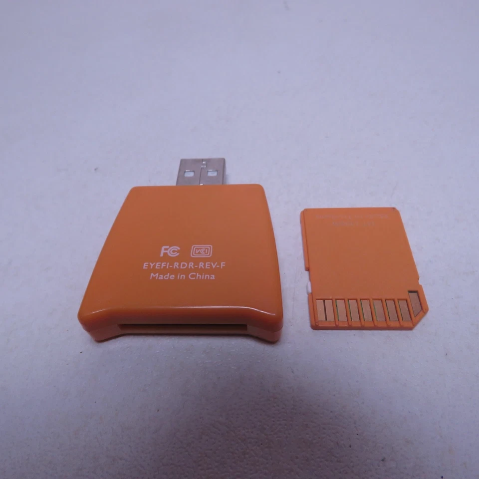 Eye-Fi Pro X2 8GB with Reader - Image 2 of 2