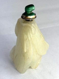 ANTIQUE JADE SNUFF BOTTLE BLOSSOMING FLOWER