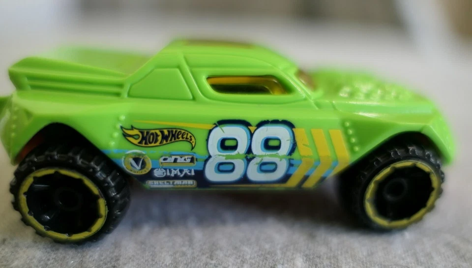 Coche de carreras Mattel Hot Wheels AcceleRacers 2002 verde lima Dale Jarrett #88 RD-08 Foto 3 de 4