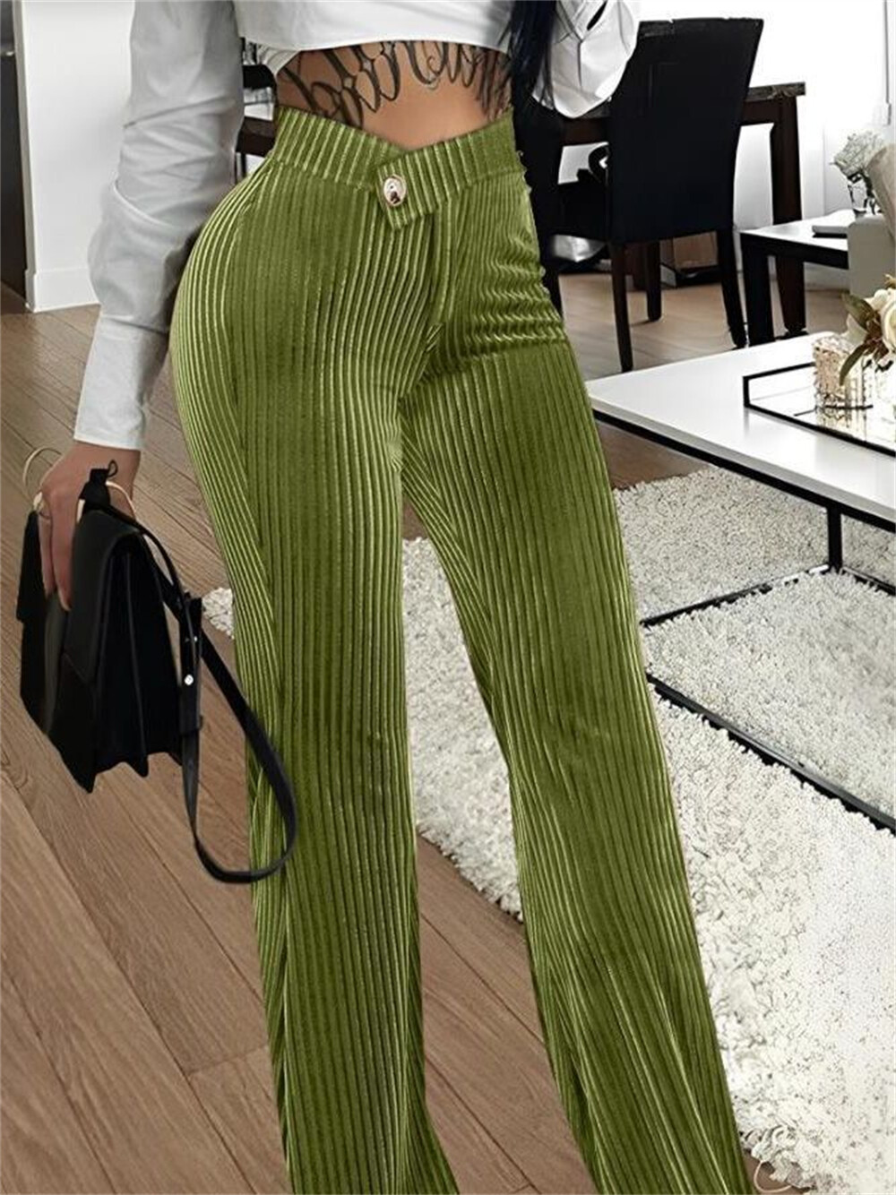 Foto 5 di 9