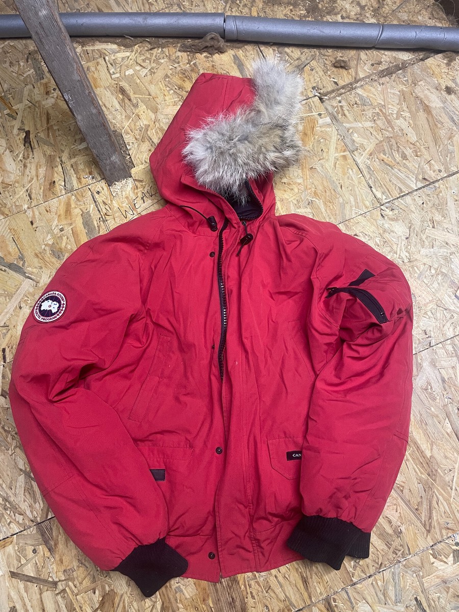 Canada goose chilliwack bomber jacket rare red colour