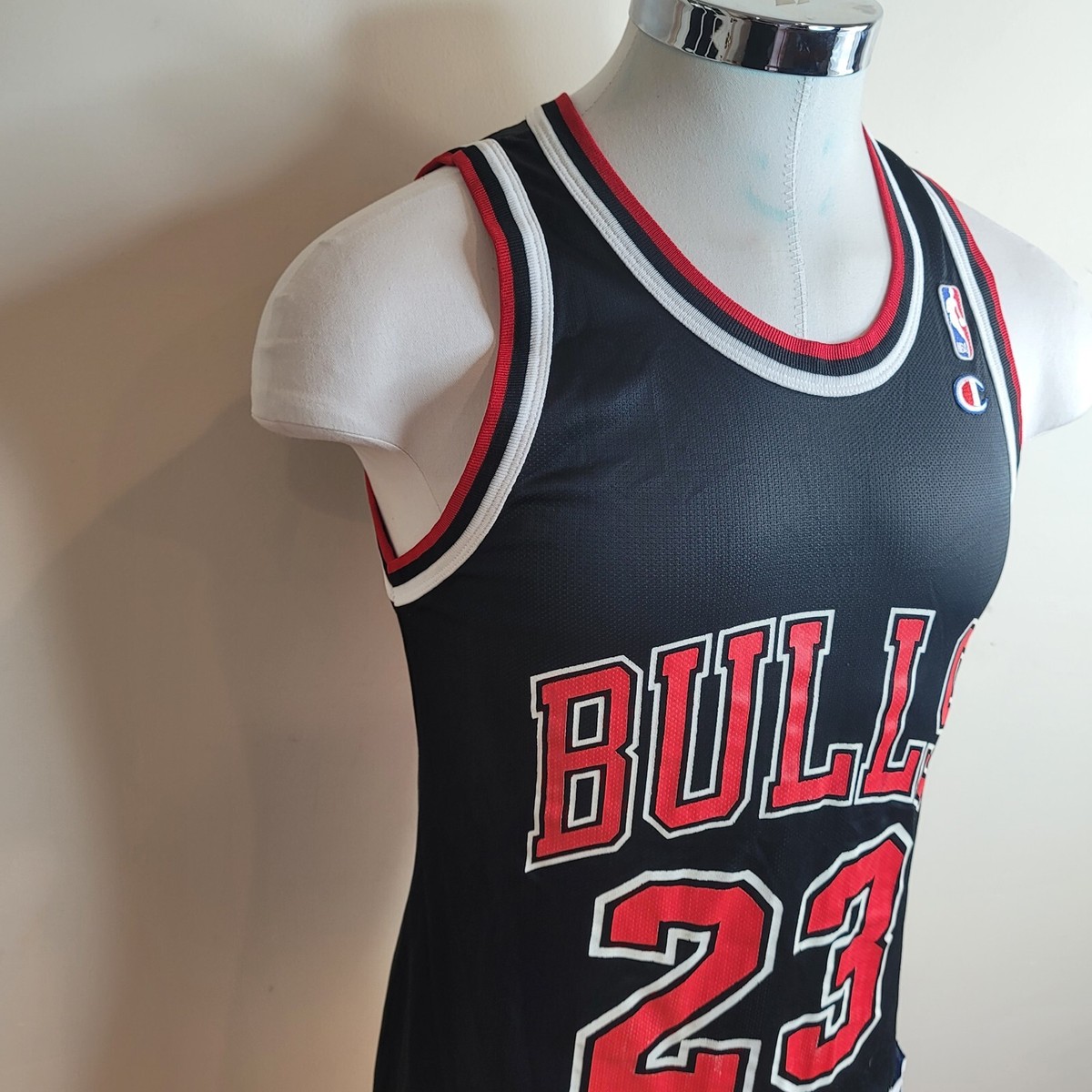 Vintage Champion Michael Jordan Jersey Chicago Bulls NBA Vintage Champion Michael Jordan Jersey Chicago Bulls NBA