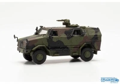Herpa Military ATF Dingo mit KMW 1530 dekoriert 746397 - Bild 1 von 4