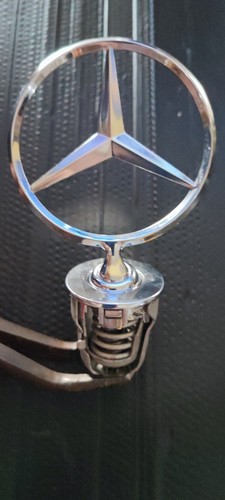 ANTIGUA ESTRELLA ABATIBLE MERCEDES BENZ - Imagen 3 de 4