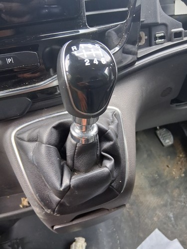 Palanca de cambios manual Ford Transit 350 MK8 2023 6 velocidades - Imagen 3 de 7