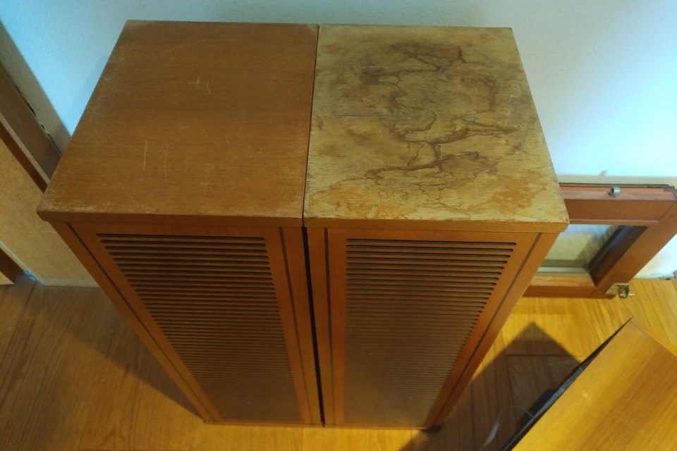 TELEFUNKEN 'Concertino 2380 Stereo' mit 2x Tonsäulen 2302 - Bild 2 von 4