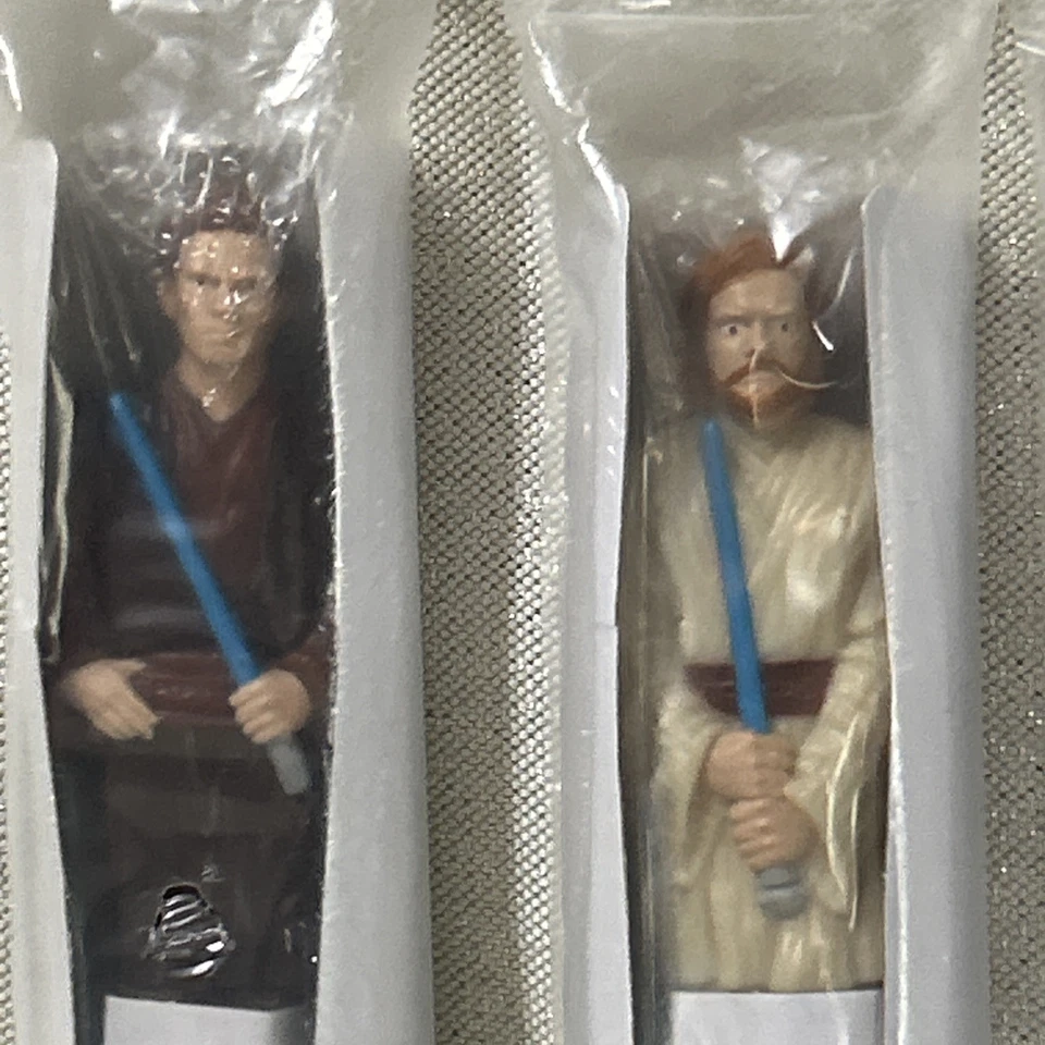 Star Wars 4 pens General Mills cereal figures Yoda Stormtrooper Skywalk Kenobi - Image 4 of 4