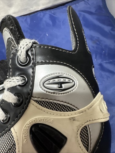 CCM Tacks 152 Hockey Skates Junior Size 2 EU34 - Picture 13 of 14