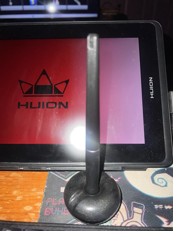 Tableta de dibujo HUION Kamvas 12,6 pulgadas con bolígrafo Foto 2 de 4