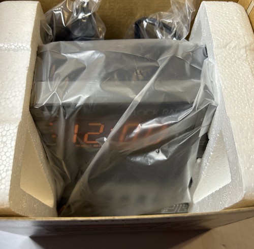 Vintage GPX Model D528 AM FM Radio Alarm Clock - New Open Box New Old Stock NOS - Picture 5 of 6